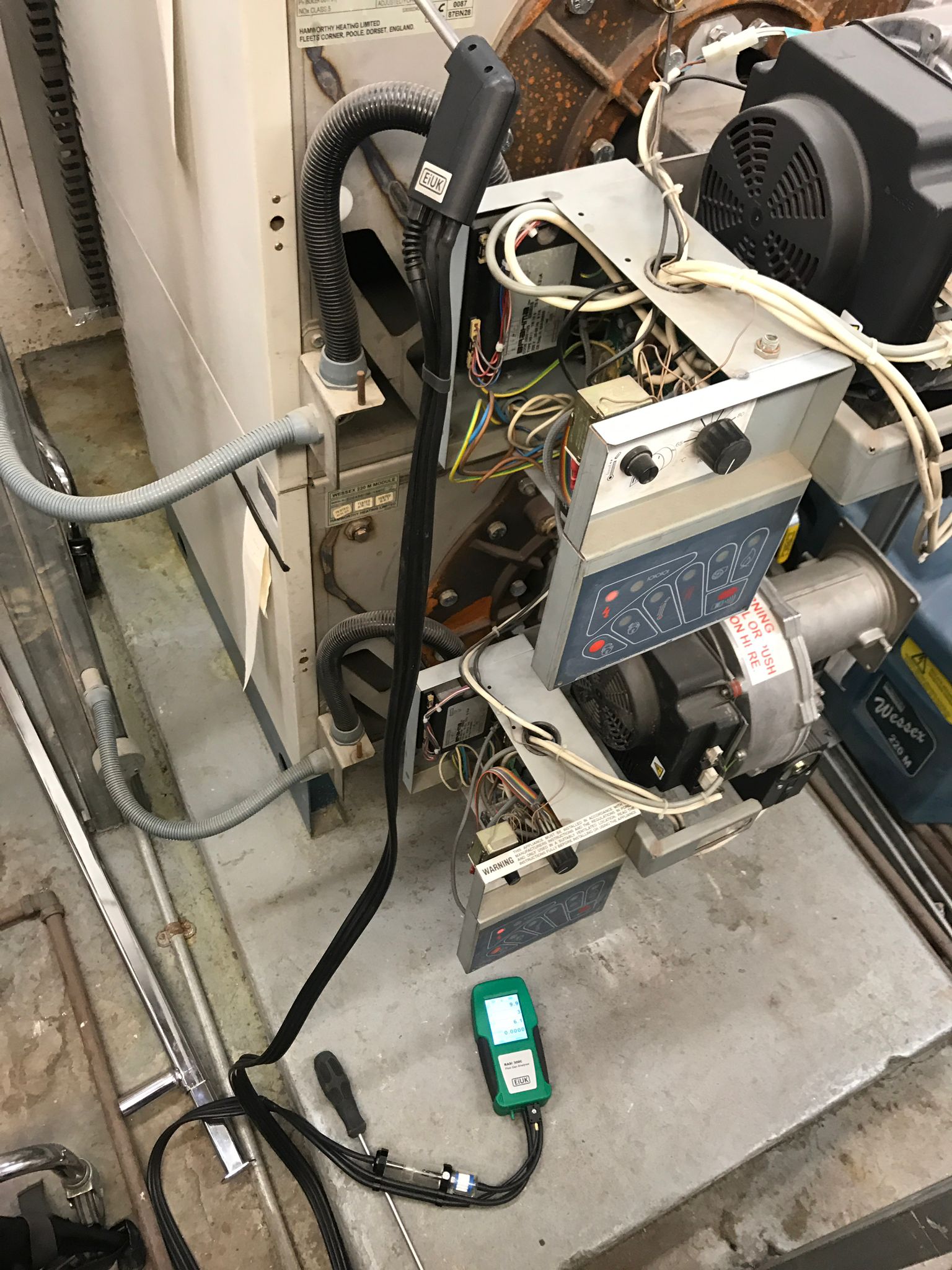 gas safe registered engineer near me Warrington, WA1
